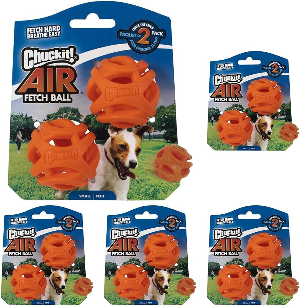 Chuckit Breathe Right Fetch Ball – Lightweight Natural Rubber Dog Ball for Medium Dogs