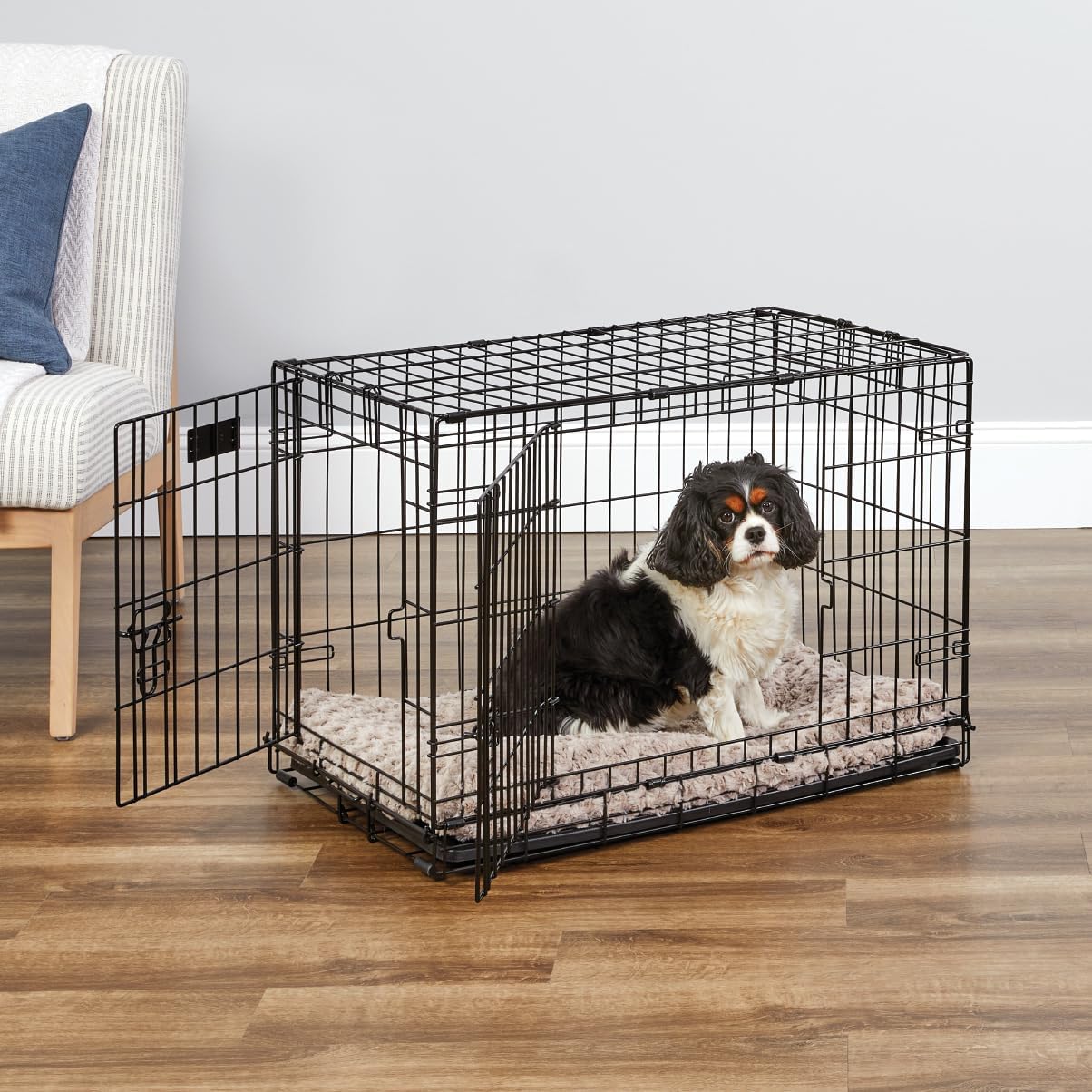 MidWest iCrate Two-Door Folding Dog Crate with Divider & Leak-Proof Tray – 76cm Metal Wire Kennel for Medium Dogs